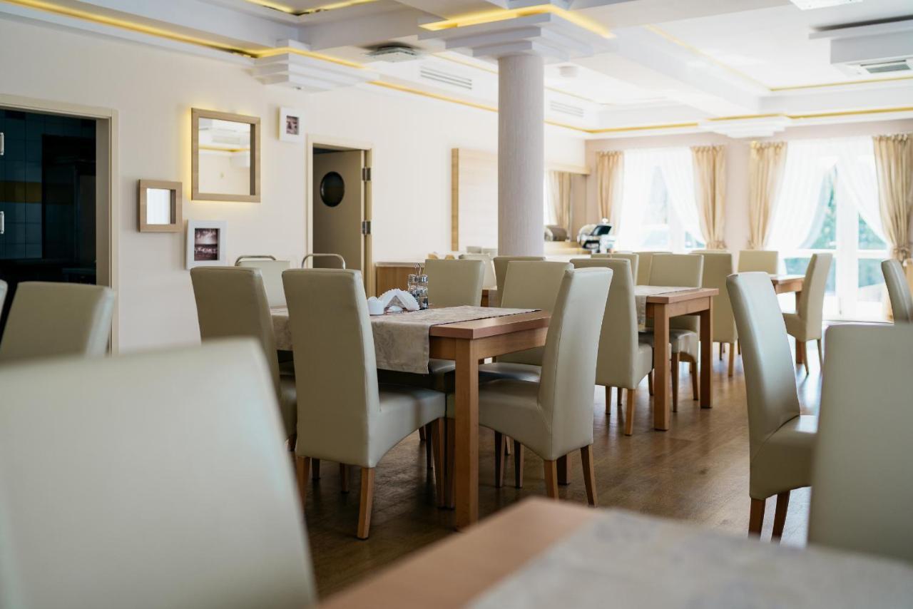 Adamar Jastrzebia Gora Bed & Breakfast Exterior foto