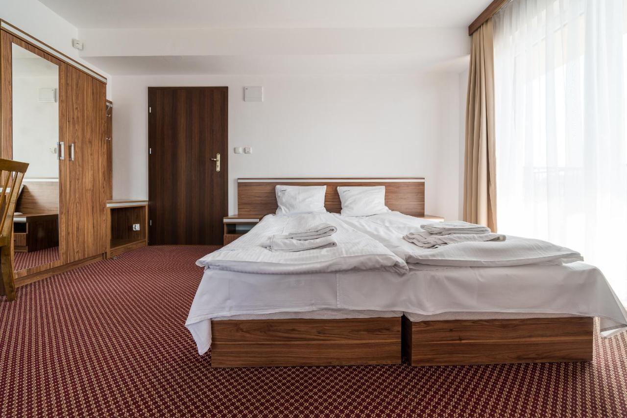 Adamar Jastrzebia Gora Bed & Breakfast Exterior foto